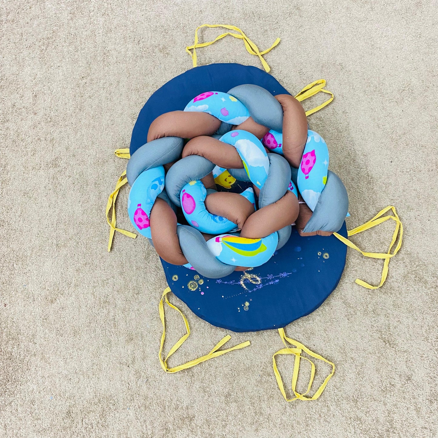 Straw Braid baby Nest with Pillow-Dream