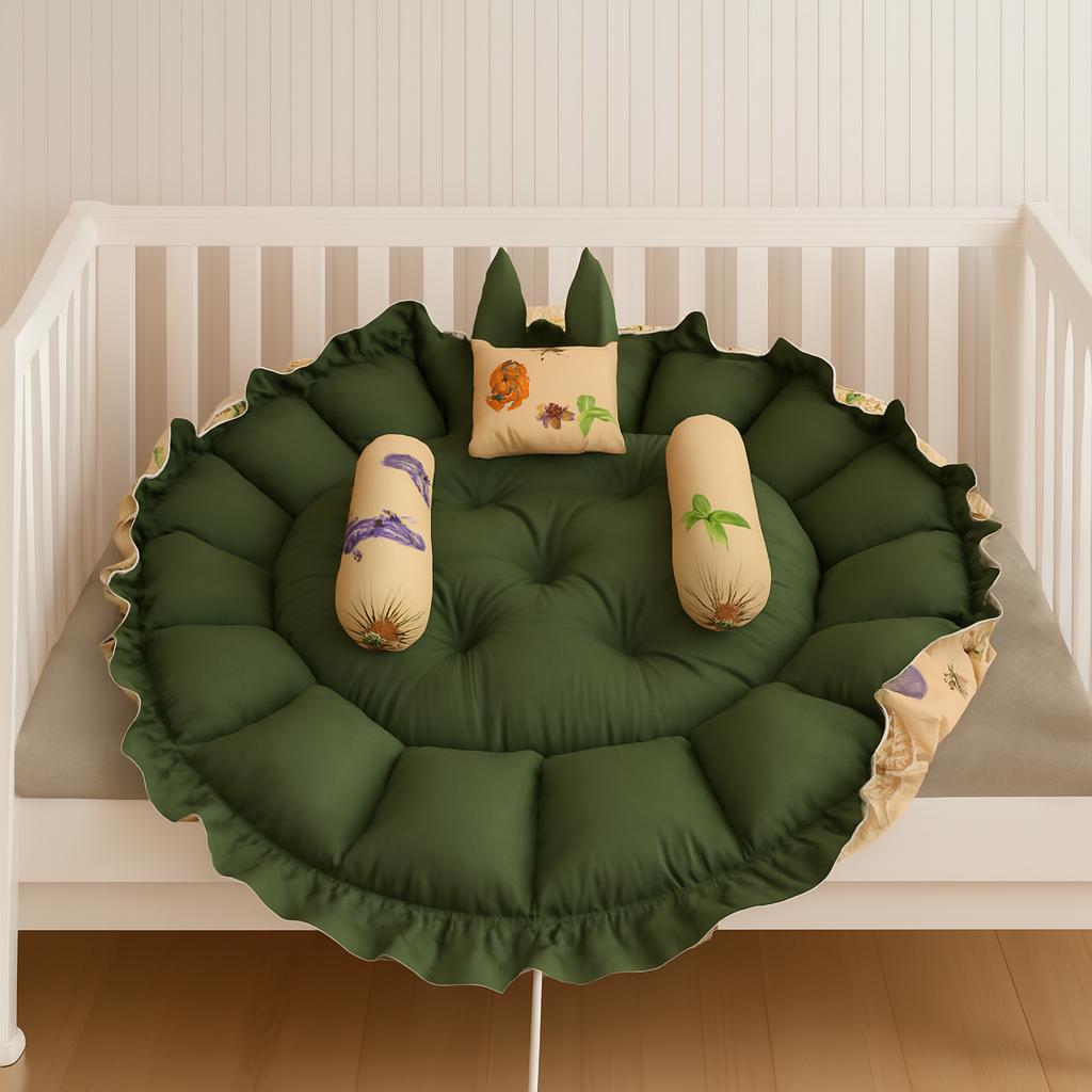 Printed Cotton Baby Round Cot with Pillows-Cat Carnival