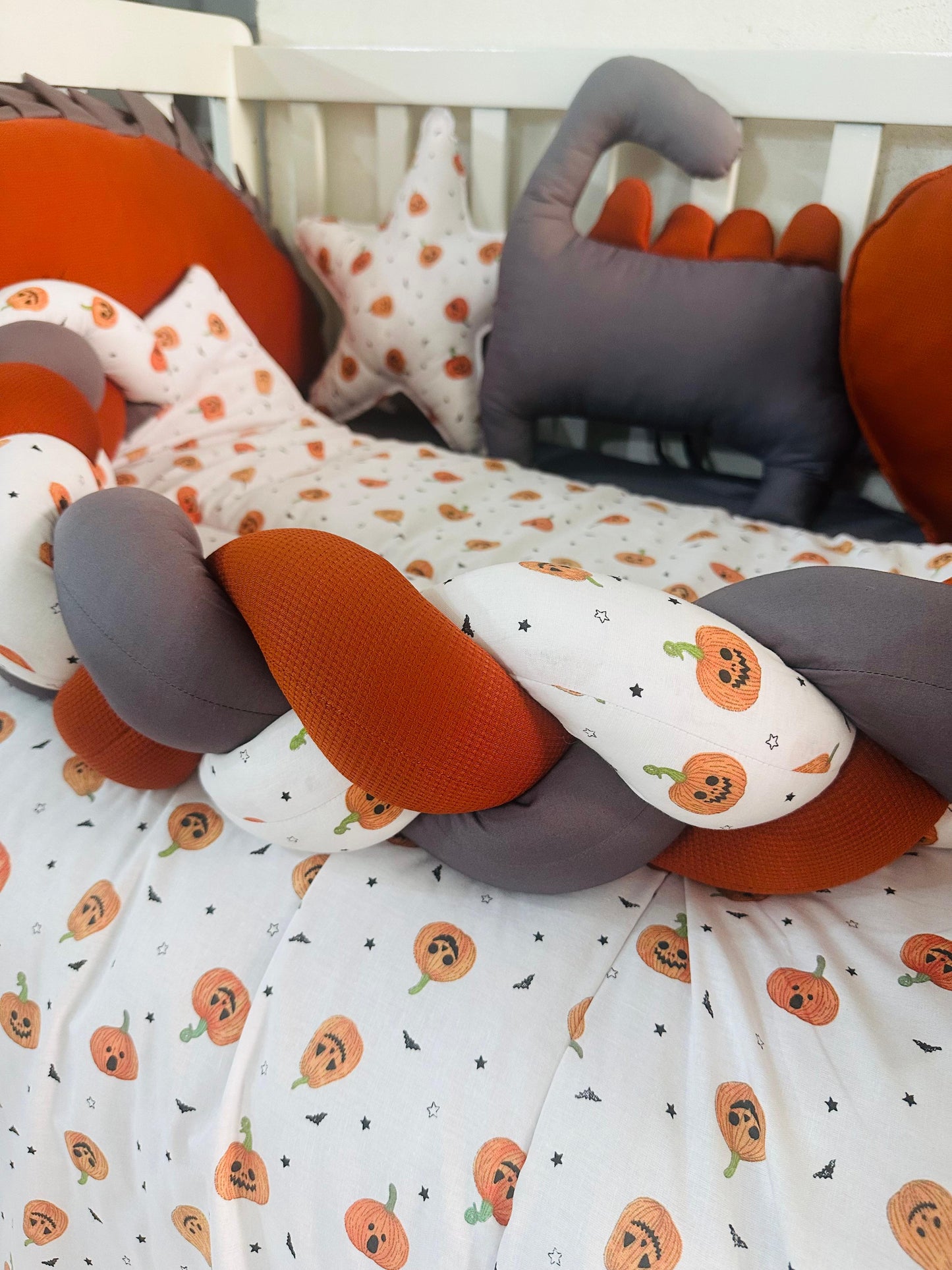 Printed Cotton Baby Cot Set-8 Pcs- Pumpkin Patch