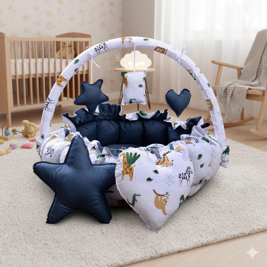 Printed Baby Round Cot with Pillows- Teal Forest