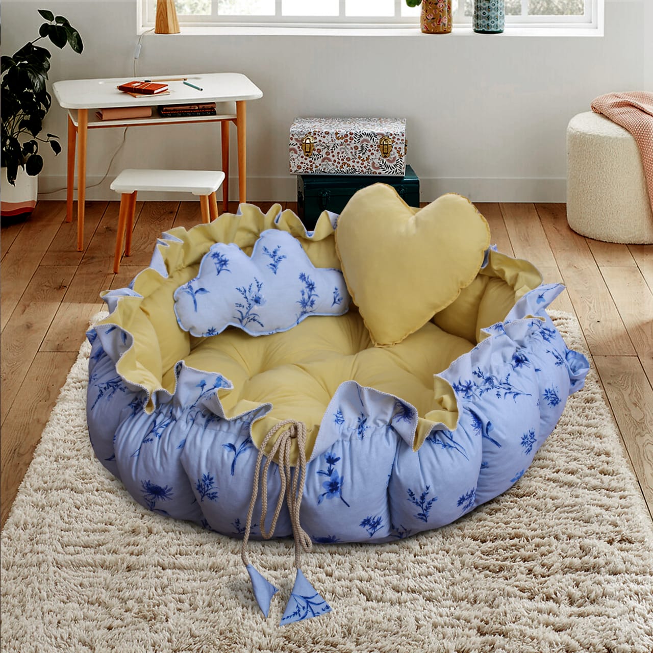 Printed Cotton Baby Round Cot with Pillows- Sky Floral