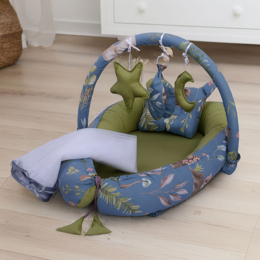 Printed Cotton Baby Snuggle set with Mosquito Net-Olive Deer