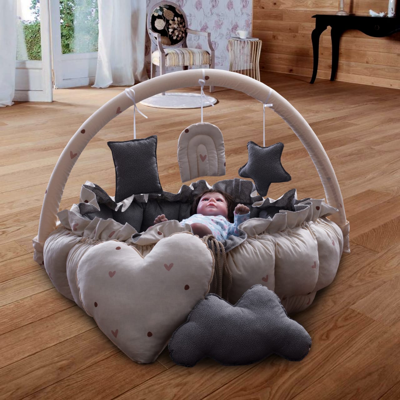 Printed Cotton Baby Round Cot with Pillows-Dotted Gray