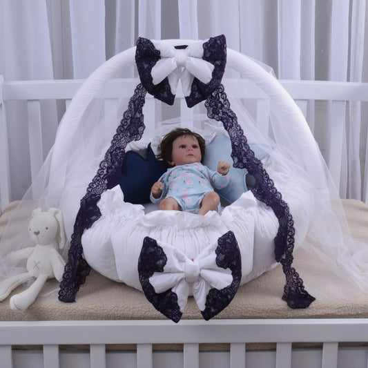 Luxury Baby Round Cot with Pillows & Net- White