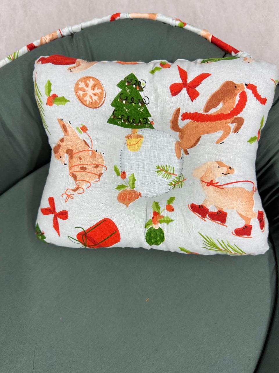 Two Sided  Printed Baby Nest with Head Pillow-Green