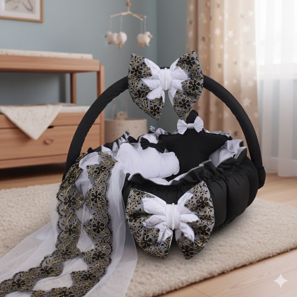 Luxury Baby Round Cot with Pillows and Net- Black & White