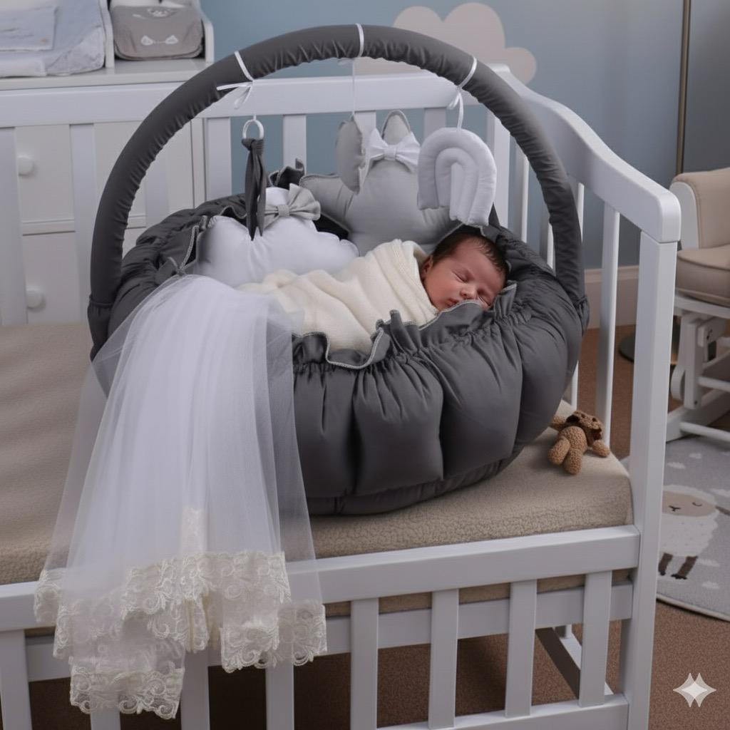 Cotton Baby Round Cot With Pillows & Mosquito Net- Dark Gray